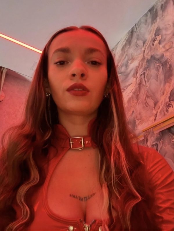 d0e01261-58d8-4337-bdf1-0d3cc200918f.jpg