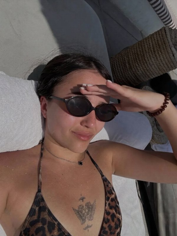 dd854195-8377-45df-bba9-45898e223aee_0.jpg